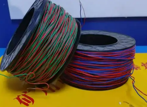 门头沟放炮线的主要材质有哪些?不同材质的适用场景有何区别?